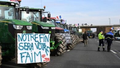 Los-agricultores-europeos-intensifican-las-protestas-y-bloqueos-y-Francia-se-planta-ante-al-acuerdo-UE-Mercosur