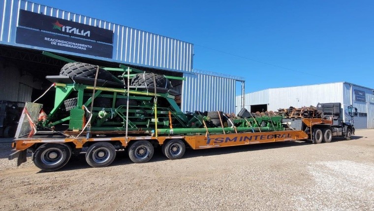 santa fe sigue importando maquinaria agrícola usada el turno de las sembradoras