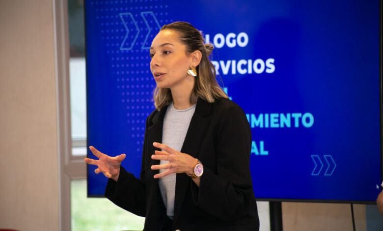 una joven de san martín lidera la transformación industrial con ia