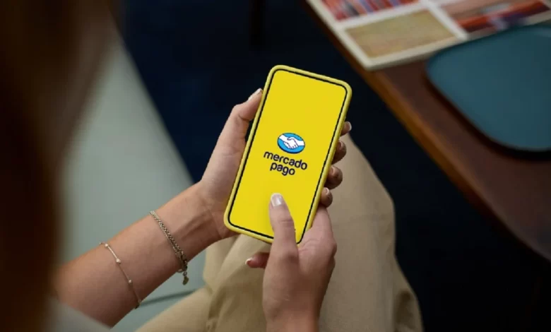 mercado pago se prepara para lanzar su tarjeta de crédito en argentina cómo será y cuándo estará disponible