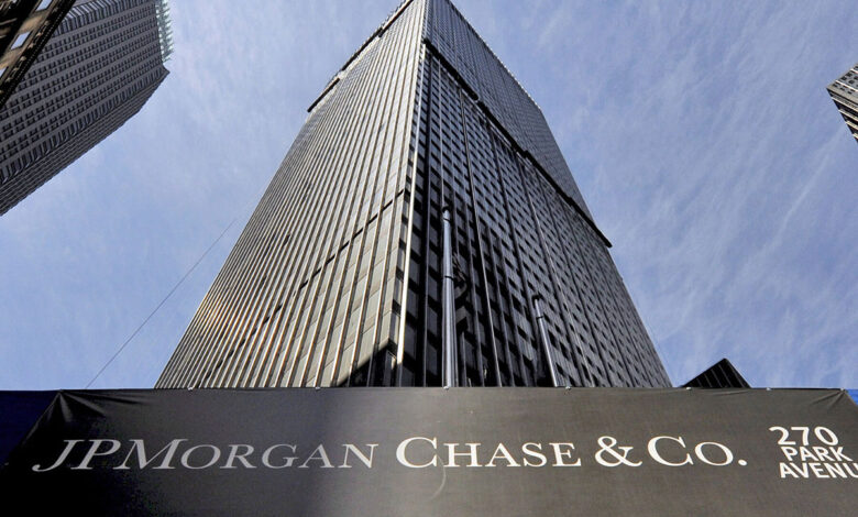 jpmorgan lo hizo primero le canceló el prestamo a argentina y después le subió el riesgo país