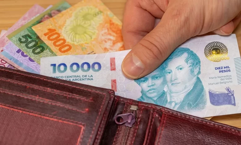 poder adquisitivo de las familias en argentina en 2025 entre la desaceleración inflacionaria y la pérdida de ingreso real