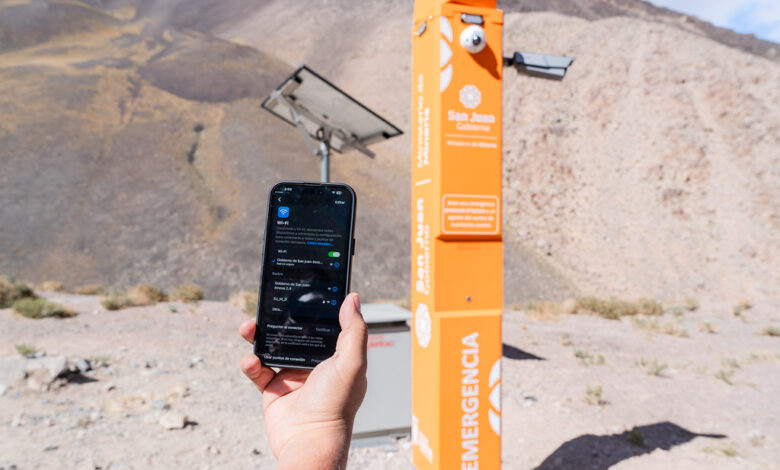 el paso de agua negra estrena cuatro tótems de emergencia y comunicación
