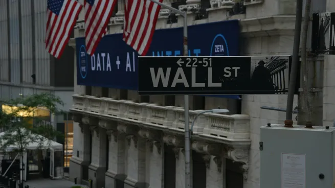 wall street se da vuelta en la mitad del discurso de trump después de que dijera que busca comprar groenlandia