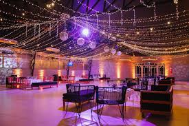 cae la demanda en salones de eventos de san juan y desde el sector apuntan a fiestas en espacios no habilitados