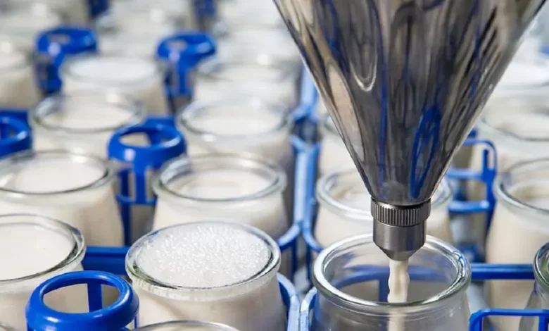 gigante lácteo a punto de cerrar casi 4.000 cheques sin fondos, ya no produce ni paga servicios o salarios