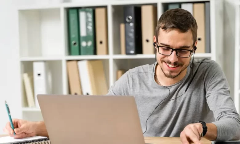 cortos y sin salir de tu casa 6 cursos gratuitos con salida laboral que podés realizar desde abril