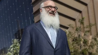 el magnate de los shoppings, con dos minas en san juan se suma a la pulseada por la línea de 500 kv