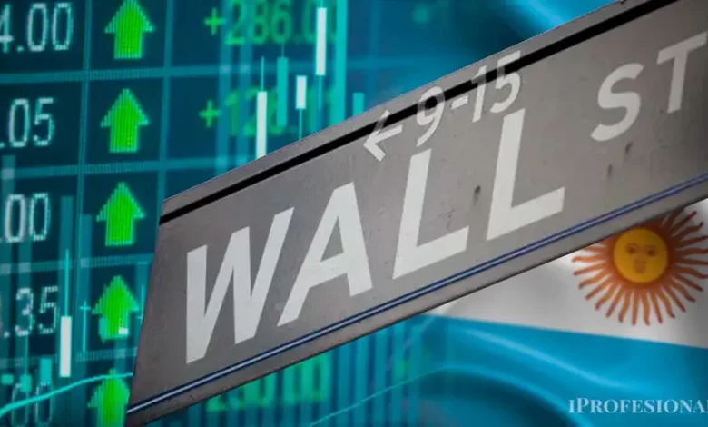 gigante de wall street anticipa que sobrarán dólares en argentina y recomienda salir a comprar bonos