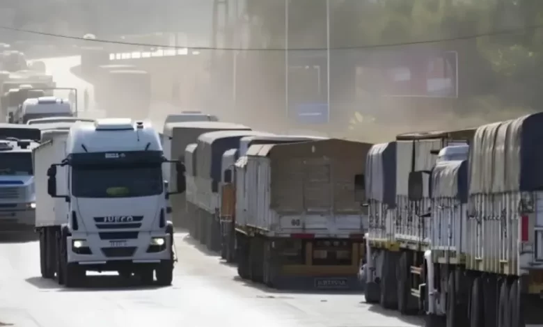 el transporte de carga en san juan tiene una traba multimillonaria para acceder al boom minero y advierte sobre la falta de créditos