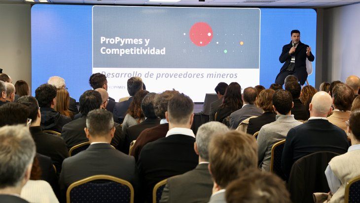 “Cuando vino el desafío de minería, a los dos segundos, nos dimos cuenta que no sabíamos tanto en Argentina de minería como de oil & gas”, reconoció Alejandro Wagner, de ProPymes. “Cuando vino el desafío de minería, a los dos segundos, nos dimos cuenta que no sabíamos tanto en Argentina de minería como de oil & gas”, reconoció Alejandro Wagner, de ProPymes.