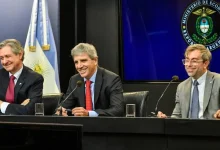 atento al mercado, el tesoro volvió a extender los vencimientos de sus bonos hacia 2028