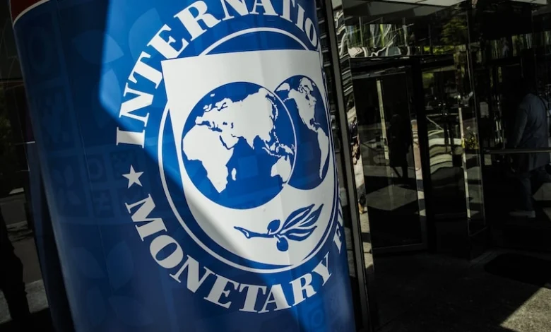 la inflación mensual vuelve a acelerar en argentina y el fmi recorta las previsiones de crecimiento del país