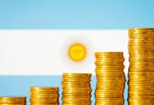 un informe advierte sobre un sobreajuste que restó 5,6 puntos del pbi a la economía